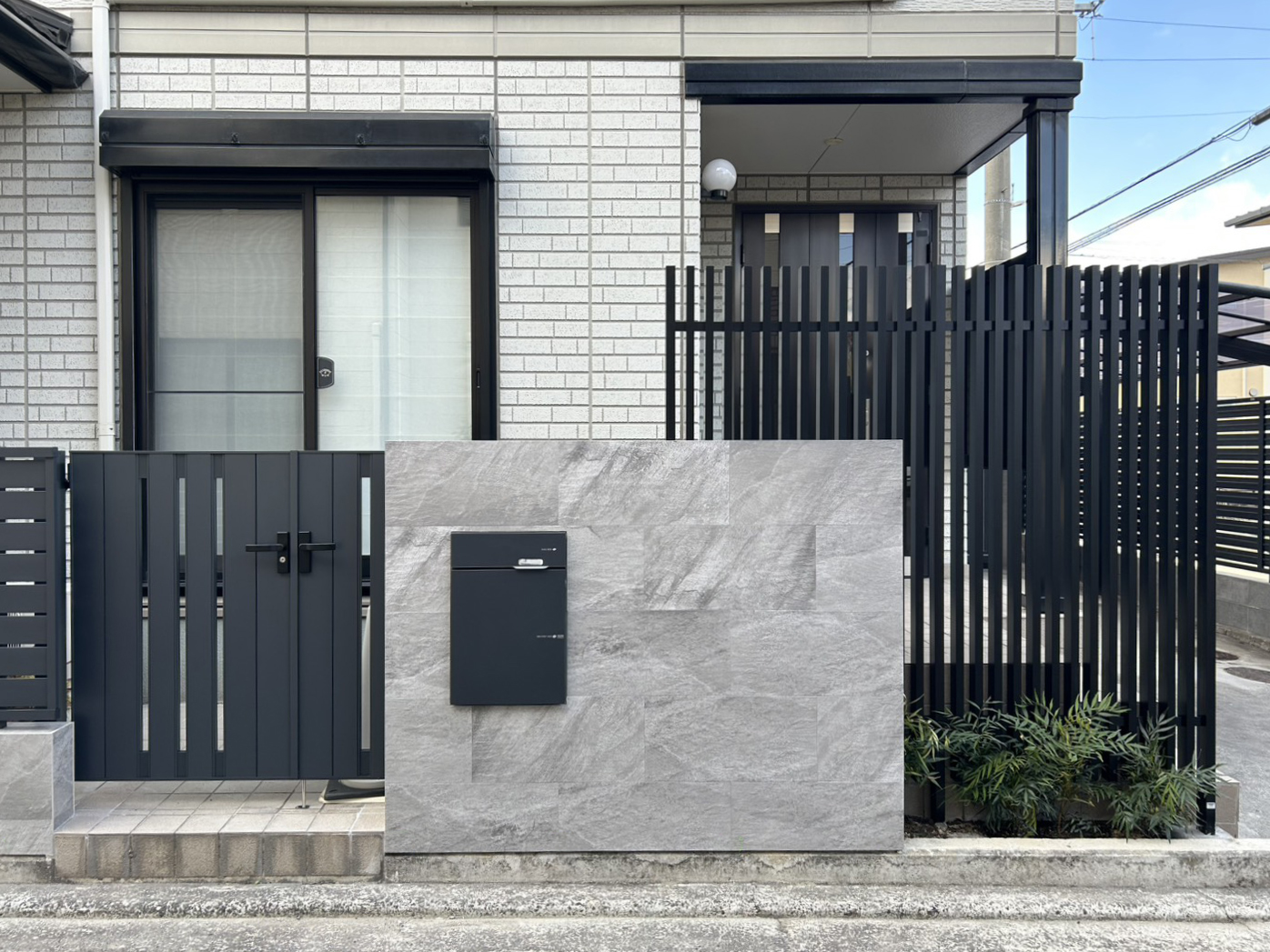 小さな敷地も魅せる外構